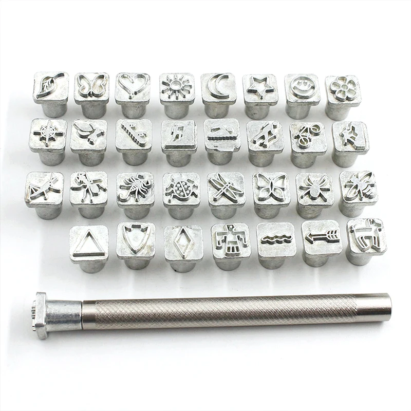 Leather Craft Stamps 8PCS/SET Handmade Leather Stamp Kit Carving Printing Sewing Tools DIY Leather Seal Metal Wood carving Printing Tools Set