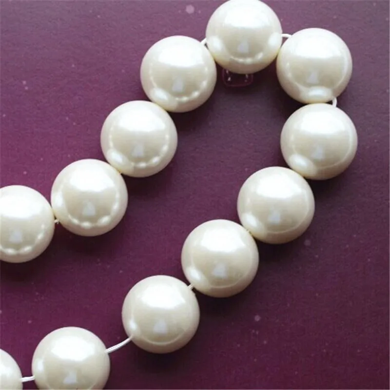 Big Size 20Mm 25Mm 30Mm Pearl Fresh Water Beads 2 Holes Sew On Clothing Bags Loose Bridal Hand Bouquet Shoes Headwear Decoration stone beads imitation pearl beads