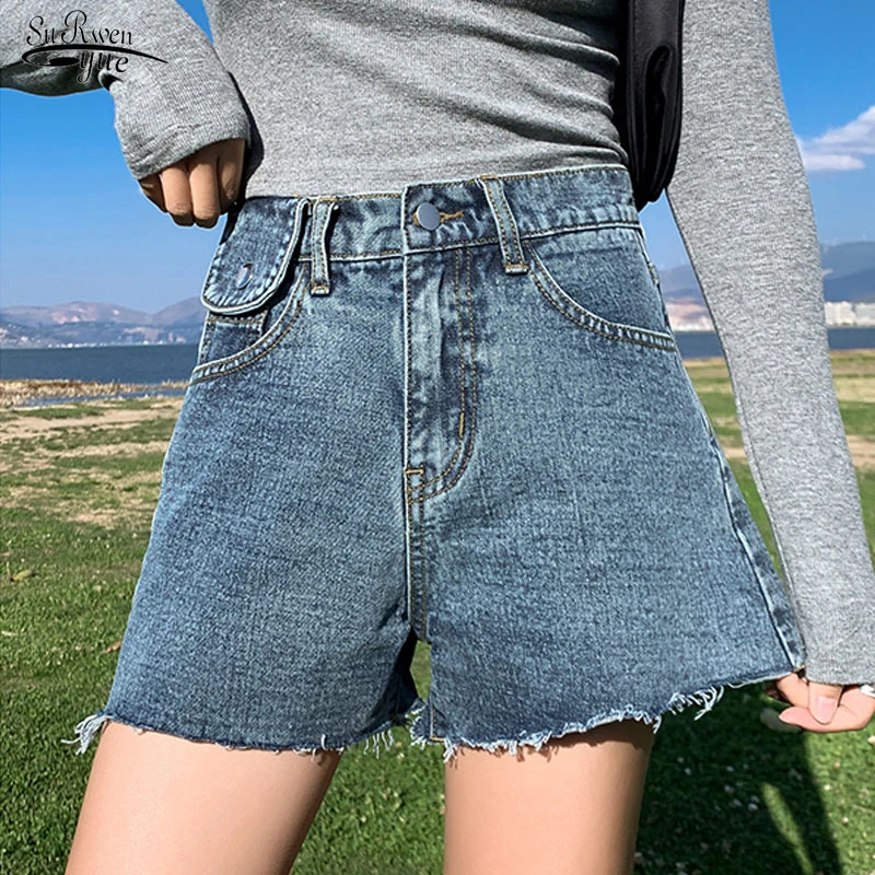 high waisted a line shorts