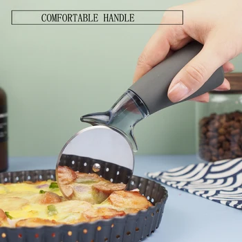 

1Pcs Kitchen Gadgets Silver Pizza Wheel Tool 4*16CM Baking Accessories Stainless Steel 430 TPR Handle Cutter Tools