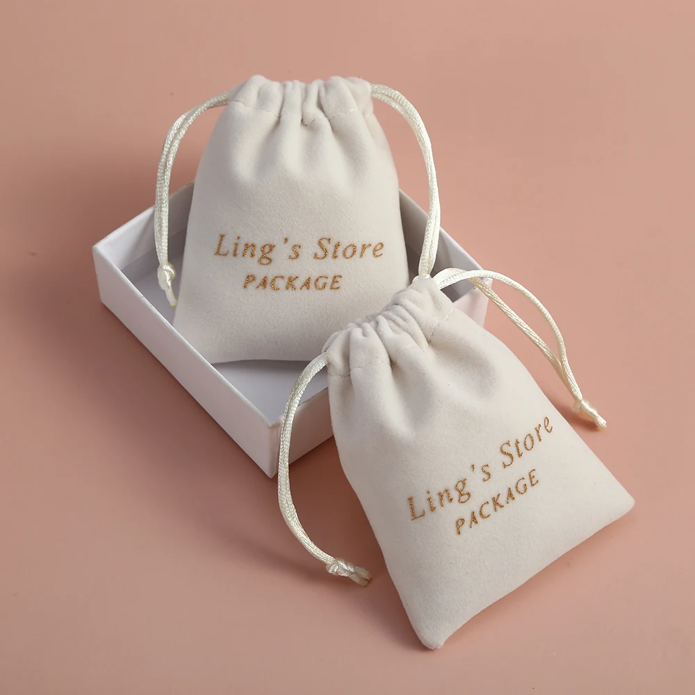 50 Personalized Velvet Jewelry Pouch Beige Drawstring Bags Chic Small Pouches Wedding Favor Gift Pouches Packaging Custom Logo 50pcs custom drawstring jewelry packaging pouch personalized logo chic small wedding favor bags microfiber necklace earring ring