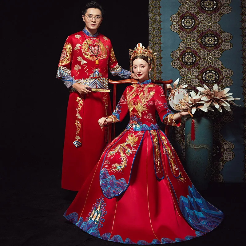 

Chinese Traditional Bride Groom Clothing Wedding Dress Female Dragon Gown Slim Cheongsam Asia Married Evening Gowns