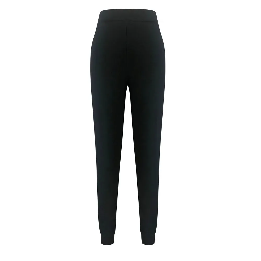 Conjunto abrigo feminino com estampa de oncinha,