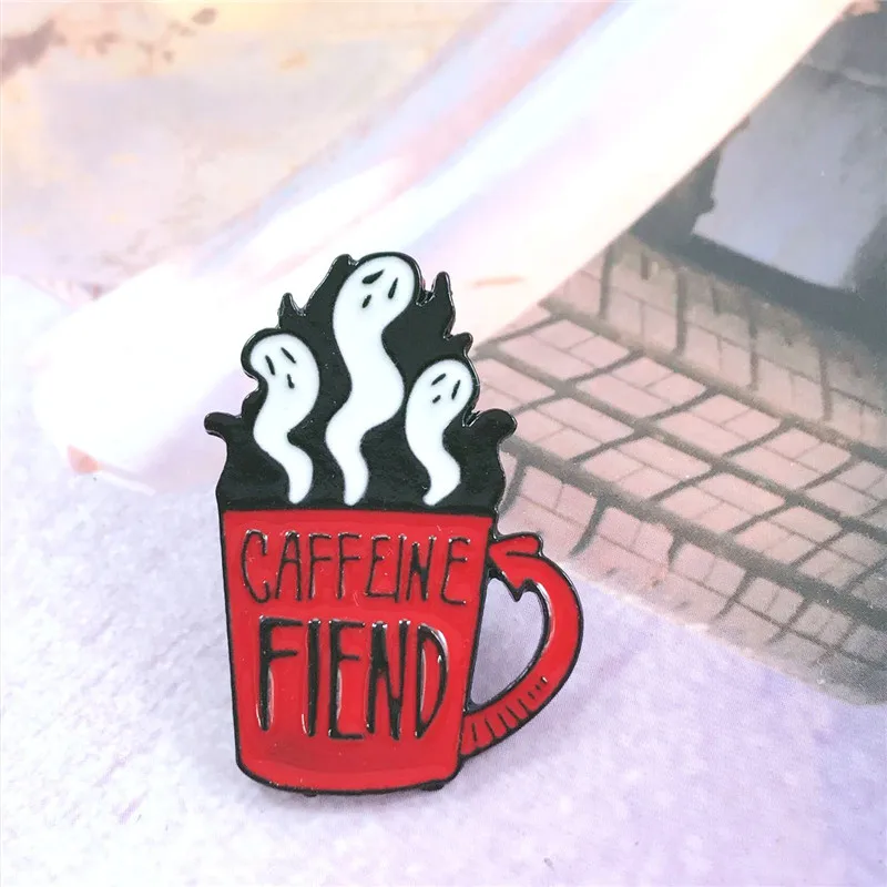 Красный кофеин Fiend чашка металлическая брошь с эмалью белый призрак кофейная чашка значок булавка забавная модная Бижутерия Аксессуары подарок