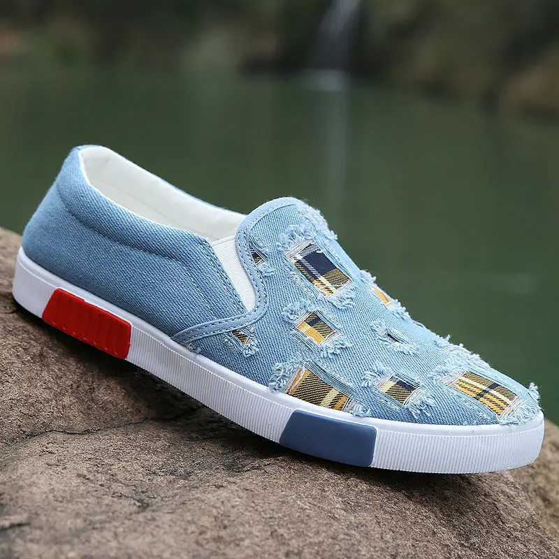 Loafers men canvas sneakers flat round toe boys hole casual sneakers 2020 classic style male sneakers