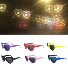 

Love Heart Shaped Effects Glasses Watch The Lights Change to Heart Shape At Night PC Frame Romantic Glasses For Women Girls