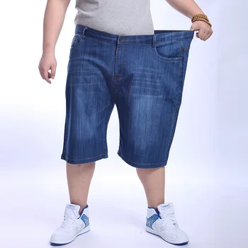 

Oversized men's cropped jeans