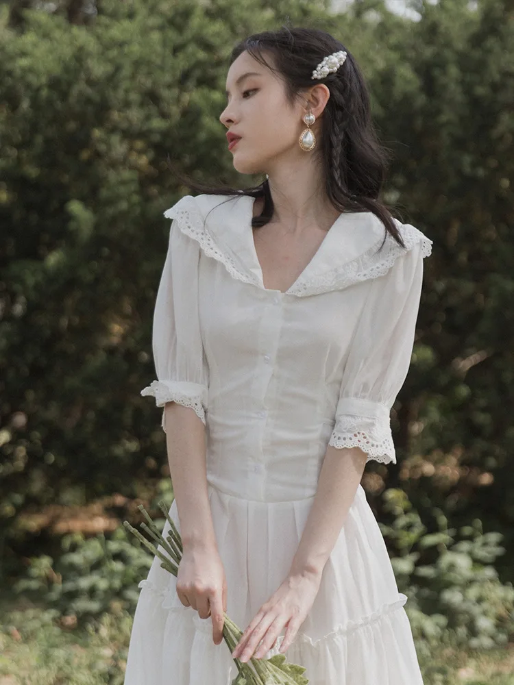 

Literature And Art Retro Large Lapel Lace Edge French Dress