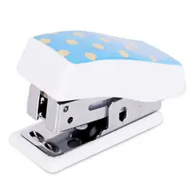 Ручной мини степлер 3 цвета Kawaii набор степлеров со скобами канцелярские принадлежности Школьные офисные материалы