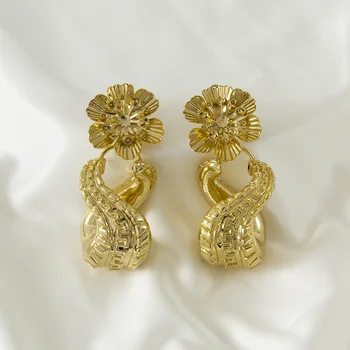 

SUNNICE designs long beautiful with earrings for women gold jewelry 2020 accessories drop wedding gift