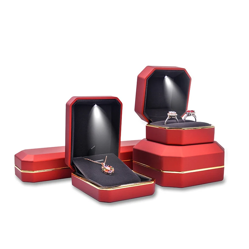 LED Light Wedding Proposal Ring Box Jewelley Organizer Pendant Bracelet Jewelry Display Case