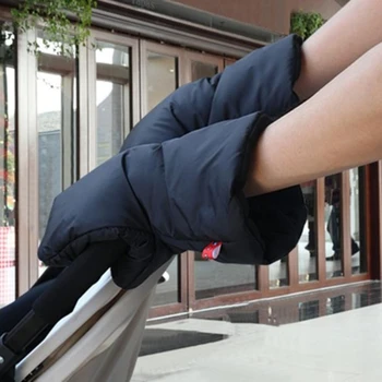 

1 pair Waterproof Nylon Fabric Gloves Winter Mother Gloves Black Baby Stroller Super Warm Comfortable Convenient High Quality