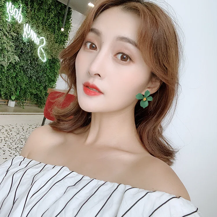 11555778563_204193426