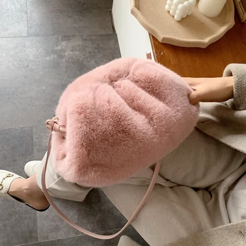 

Sweet Girl Solid color Crossbody bag 2019 Winter New Quality Soft Plush Women's Designer Handbag Travel Shoulder Messenger Bags