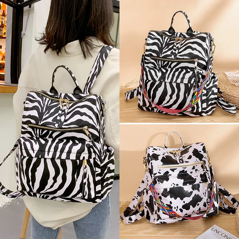 Retro Large Backpack Women PU Leather Rucksack Women display picture 1