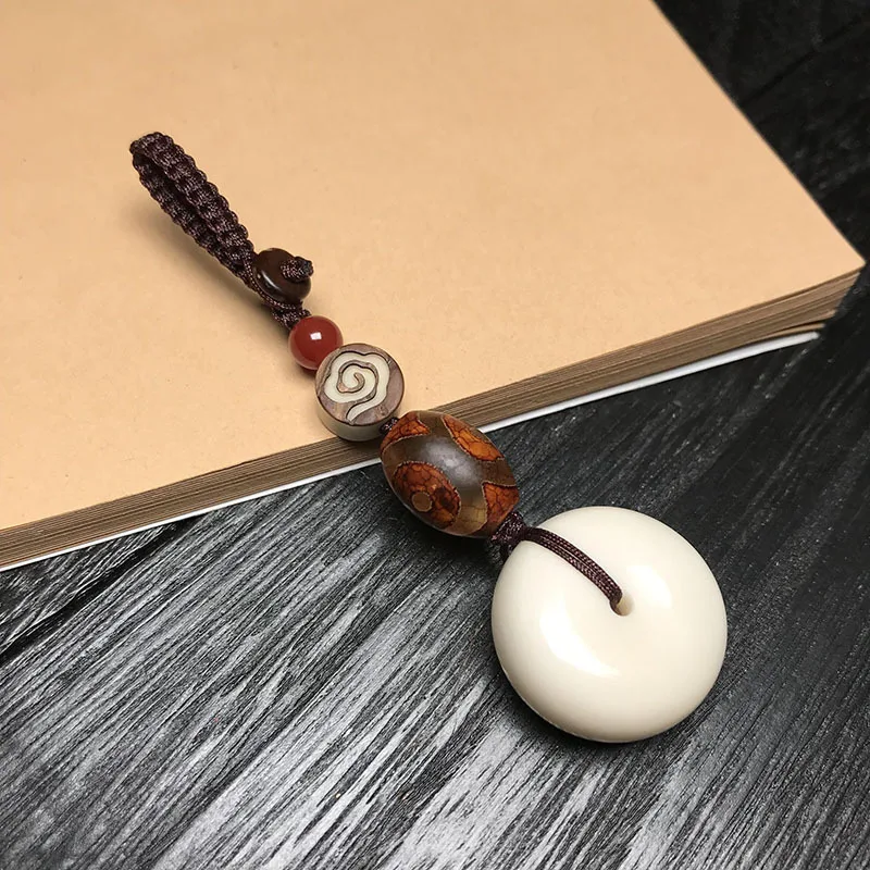 12589462875_1327362175