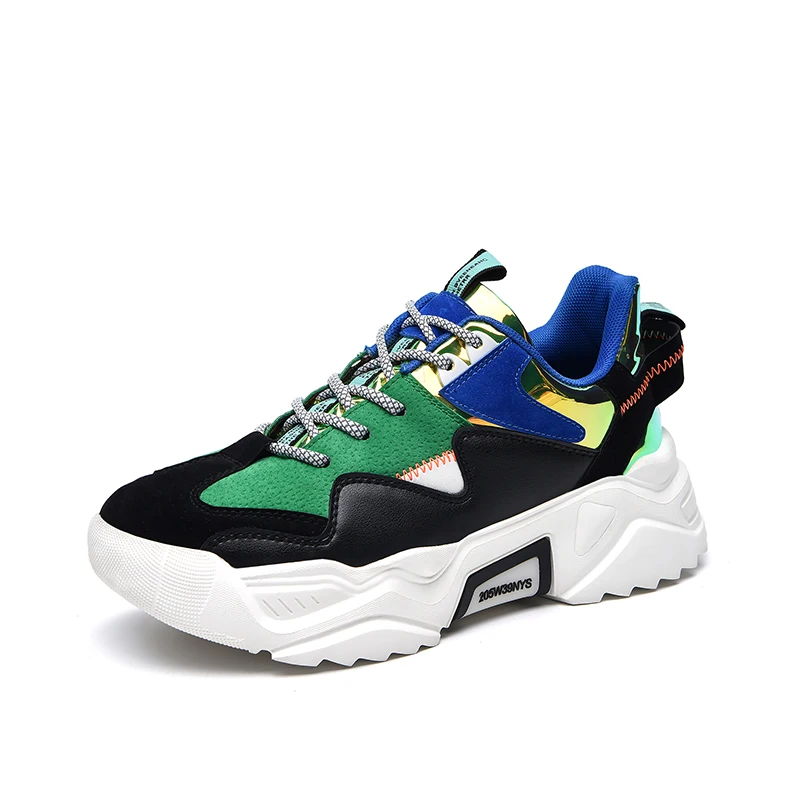 new trending sports shoes