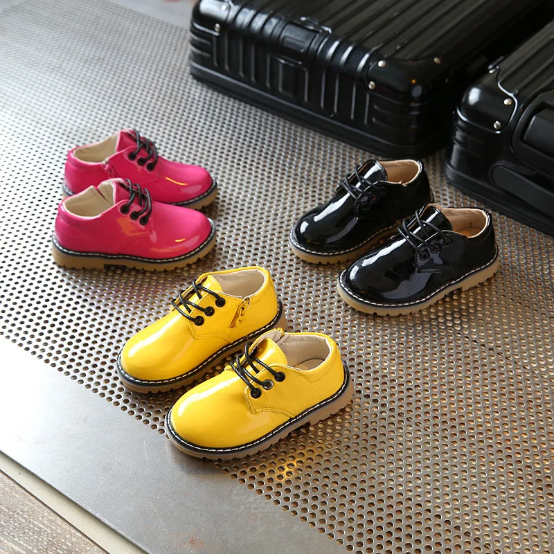 

Boy's and Girl's Shoes 2019 Spring and Autumn Bright Leather Tide Shoes Children's Boots Black Pink Yellow Wear-resistant