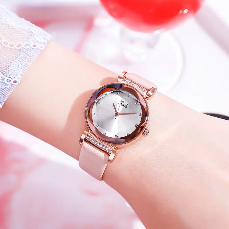 Ladies Starry Sky Clock Women Watches Fashion Female Quartz Wristwatches Stars watches ladies and students small star watches