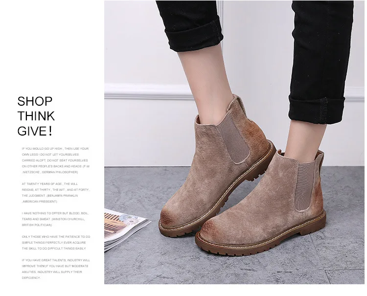 2551958039_446351068