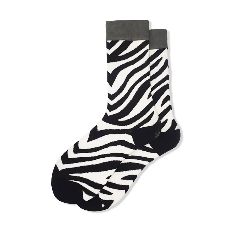 

Cotton men's and women's socks with the same black and white color warm mid tube socks fashion zebra tide socks British style