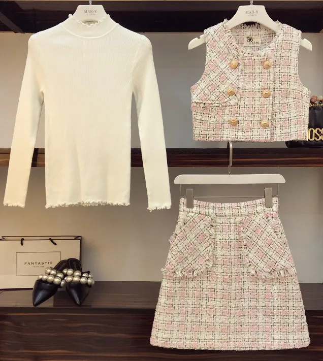 

2019 Autumn Winter Sweet Clothes Set Girl Skirt Suit Women Plaid Golden Button Tweed Vest Top + High Waist Pocket Mini Skirt Set