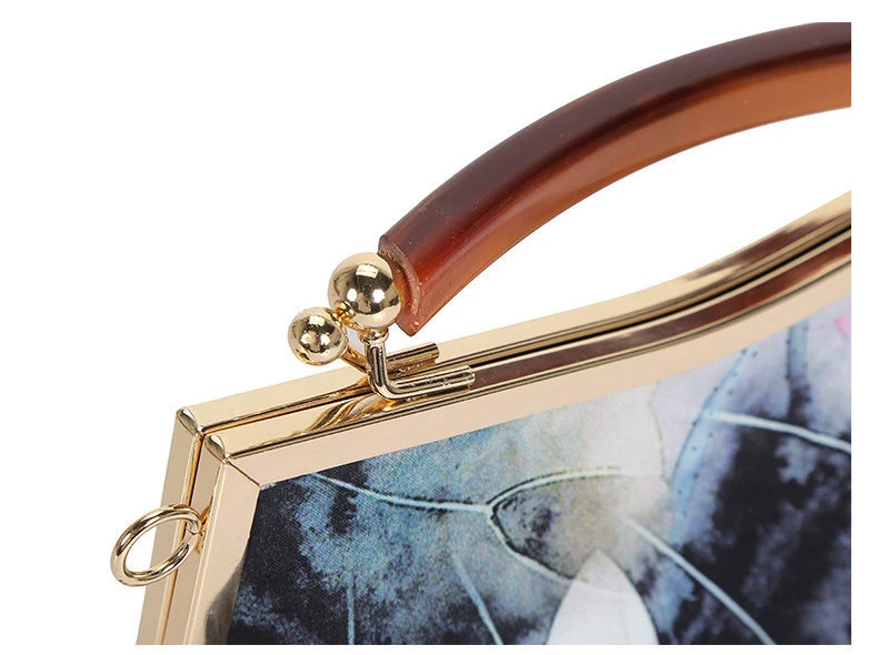 2021 Newest Pure Handmade Bag Fringe Designer Lock Shell Bags Vintage Chain Women Shoulder Crossbody Bag Chic Women's Handbags