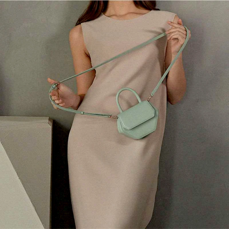 Мини-сумка-мессенджер с шестигранником, новинка, дизайнерская простая милая маленькая однотонная сумка на плечо с геометрическим рисунком, женские модные Универсальные кошельки