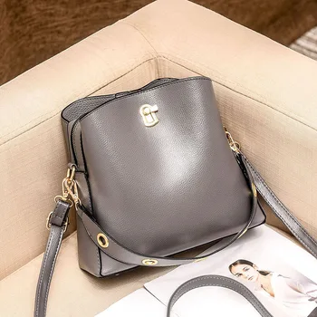

Bucket Bag Female 2020 Spring New Fashion Women's Bag Shoulder Bag Handbag Temperament Bag Large Capacity