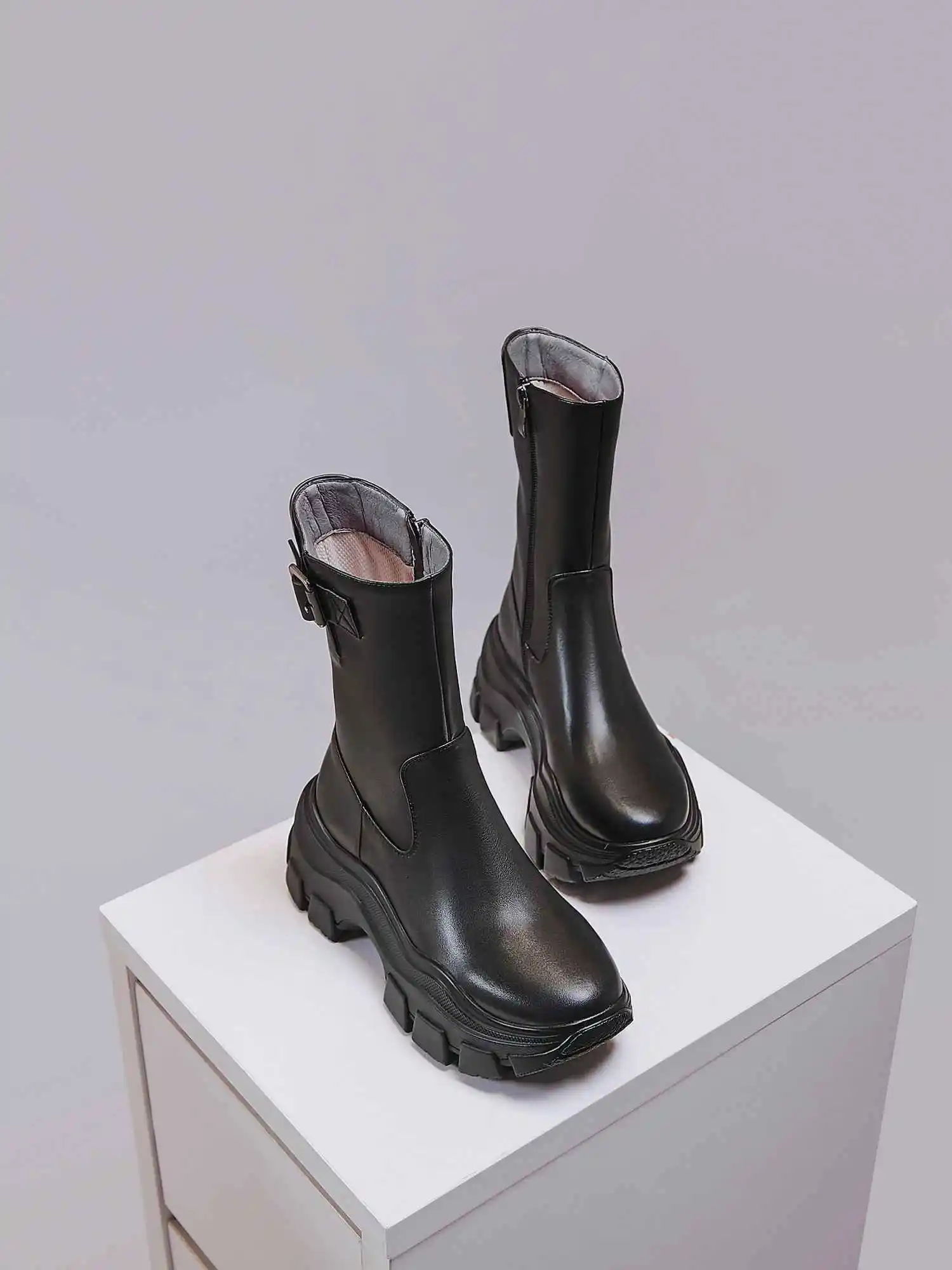 Botas mujer; обувь на высоком каблуке; женские мотоциклетные ботинки из коровьей кожи на толстой подошве; металлические застежки-пряжки сохраняющие тепло сапоги