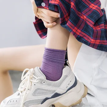 

Korean Solid Shiny Socks Woman New Trend Metallic Line Long Loose Female Socks Fashion Harajuku Glitter Heap Tube Socks Silver