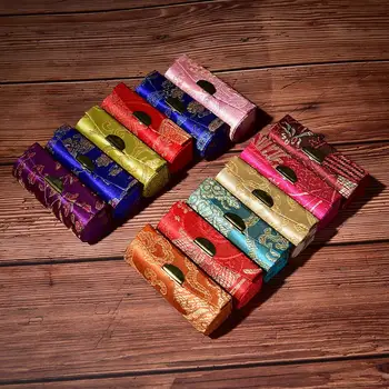 

Retro Flower Design Lipstick Display Box With Mirror Jewelry Holder Random Portable Embroidered Lipstick Case Storage