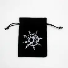 1 Pza pequeña bolsa de almacenamiento de Tarot de terciopelo juego de cartas con cordón tablero de embalaje juego de dados bolsa de joyería Vintage