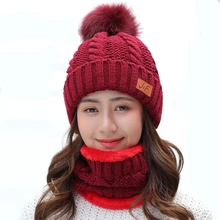 Теплые Лыжные шапки для девочек, новинка, брендовые Большие меховые шары помпоны, вязаные шапки, шарф, шапка, комплект, Зимняя женская Шапка-бини, толстая женская шапка