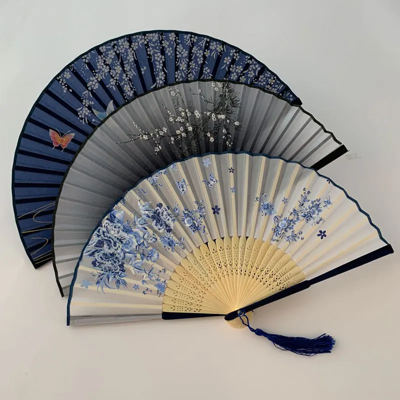 21cm Chinese Lady Hand Held Folding Fan Pattern Fabric Party Dance Accessories 