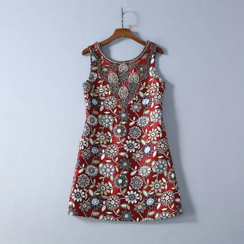 

Spring 2020 for European and American women's wear Flower jacquard Heavy hammer bead Sleeveless round collar Fashion dress
