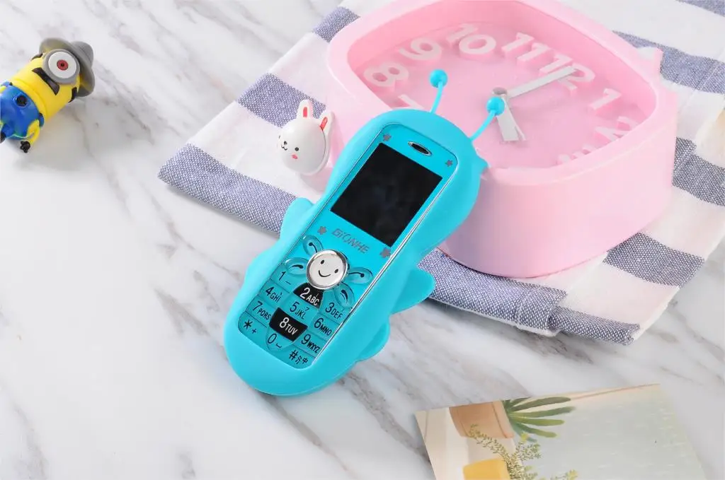 Мини милый мультфильм бар телефон Две сим карты мобильный телефон Bluetooth студенческий ребенок мобильный телефон с камерой