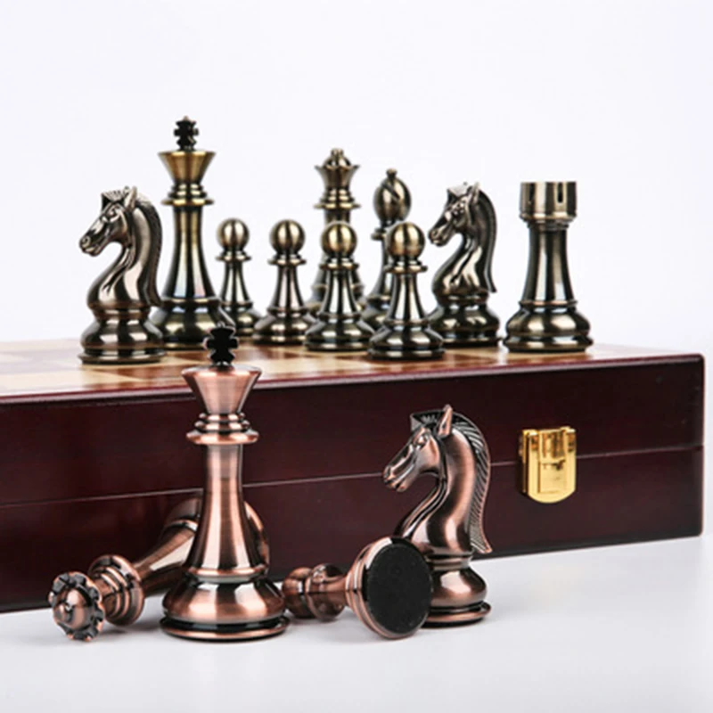 Chess Games Sets Metal Glossy Pieces Set 30*30cm High-end Luxo Profissional  Jogos De Tabuleiro De Madeira Crianças Adulto Presente Ornamentos -  AliExpress