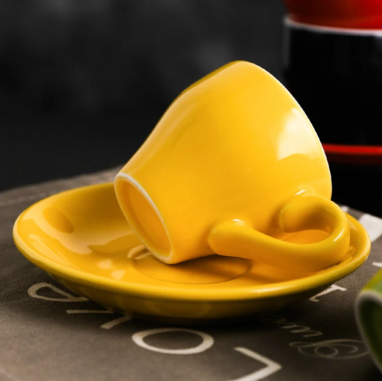 80 мл Эспрессо кружка итальянская Простая цветная Керамическая маленькая емкость чашка и блюдце набор бытовой ресторан кофейные чашки с ложкой