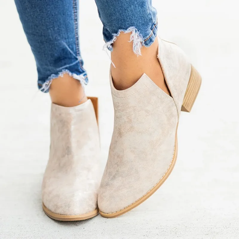 

Autumn And Winter Women Fashion PU Leather Chelsea Boot First Layer Cowhide Wood Grain Thick Square Toe Short Boots 2019 New