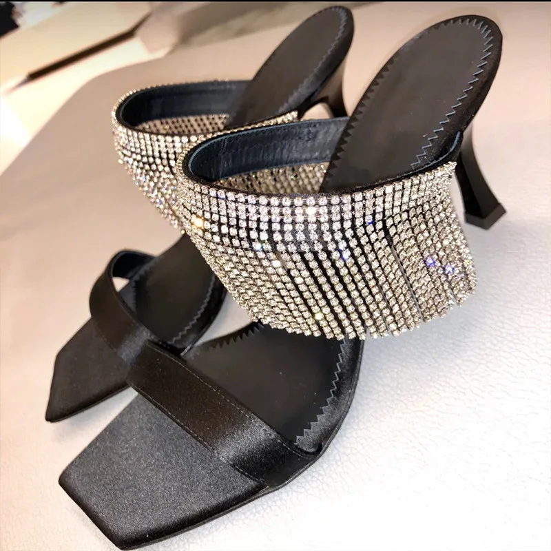 

Slippers Women Zapatos De Mujer Open Toe Slippers Thin Heels Women Shoes Fringe Rhinestone Slippers Outdoor Heels Women