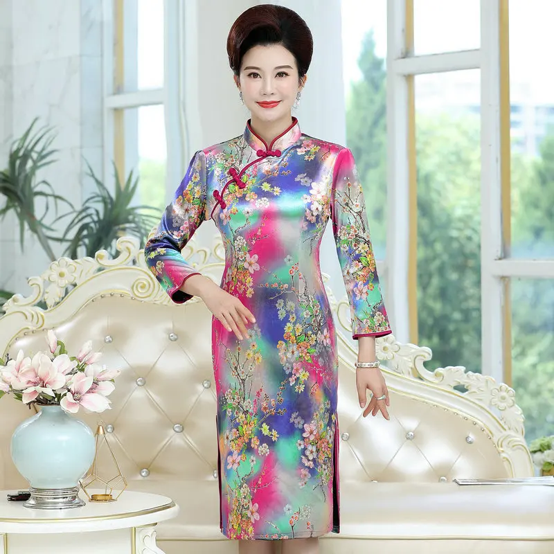 

Chinese Style Women Retro Velvet Dresses Mandarin Collar Slim Fit Side Split Cheongsam Velour One Piece Vintage Qipao Dress Lady
