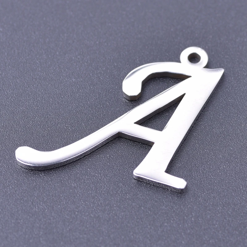 1 stücke Alphabet Edelstahl Anhänger Charme Für Schmuck Machen Lieferungen 26 Buchstaben A-Z Handgemachte Halskette Zubehör Komponenten – Detail 3