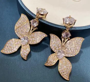 

Golden big butterfly exaggerated earrings with zircon temperament fresh temperament ear jewelry