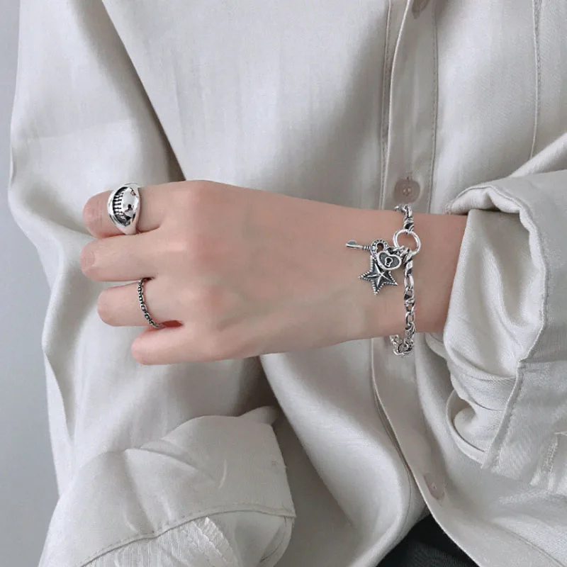F.I.N.S корейский Ретро Старый 925 стерлингового серебра браслеты для женская с замком ключ звезда кулон браслет Античный Серебряный Шарм Браслет