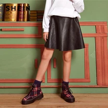 SHEIN Kiddie/черная однотонная Повседневная мини-юбка из искусственной кожи, детские короткие юбки трапециевидной формы со средней талией, осень-весна
