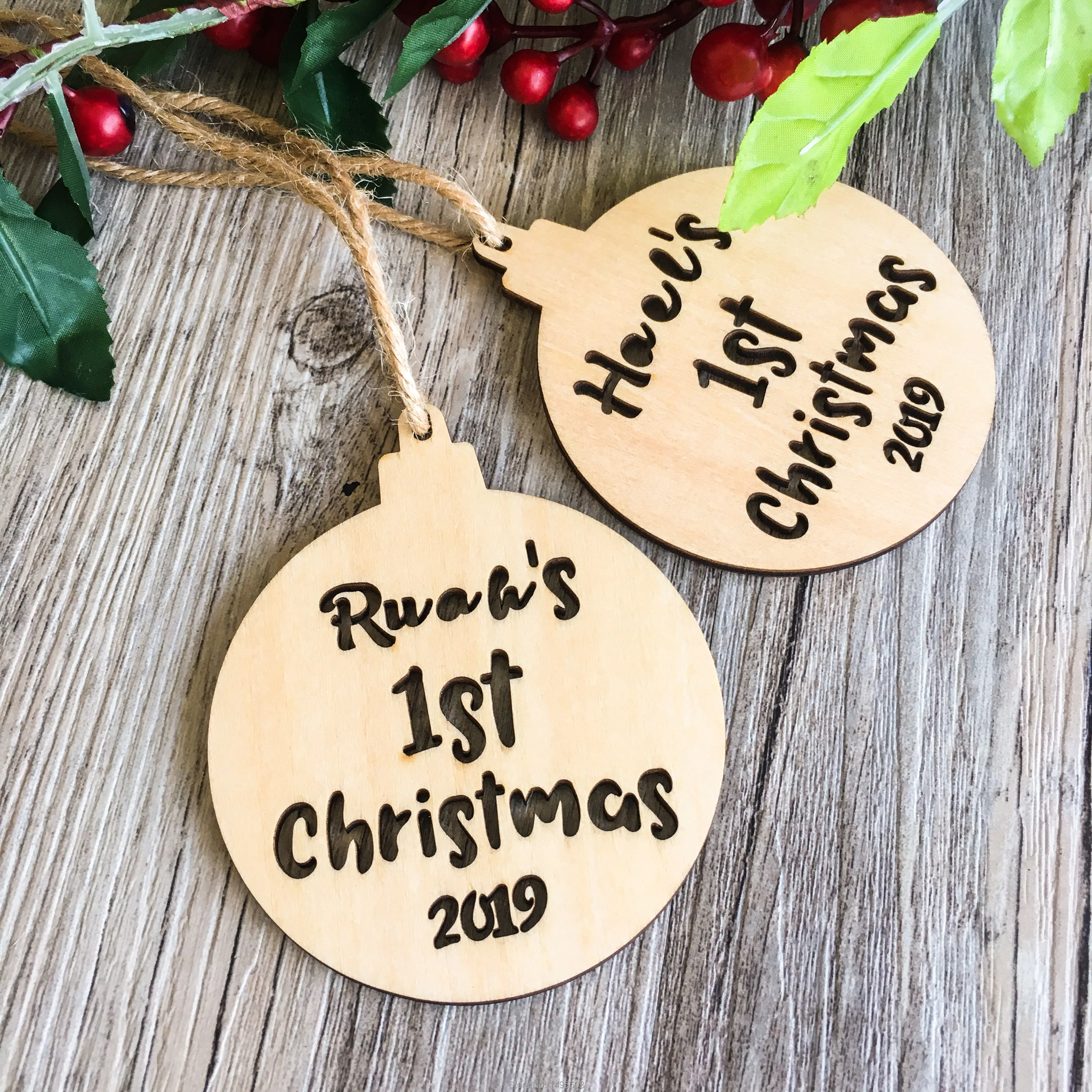 Personalised Christmas Tree Decoration Gift Bauble Name Engraved Free