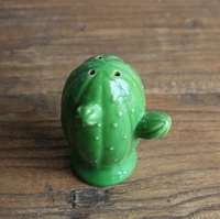 Керамический 3D кактус милый зеленый ролик/солонка перечница/ароматизатор блюдце - Цвет: Cactus Caster