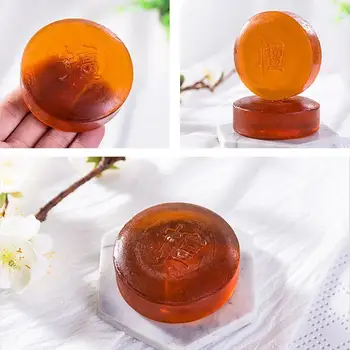 

Handmade Soap Saffron Blackhead Removal Face Cleanser Made Hand Control Foam Shrinkage Whitening Pore Bath Shaving Oil C5J3