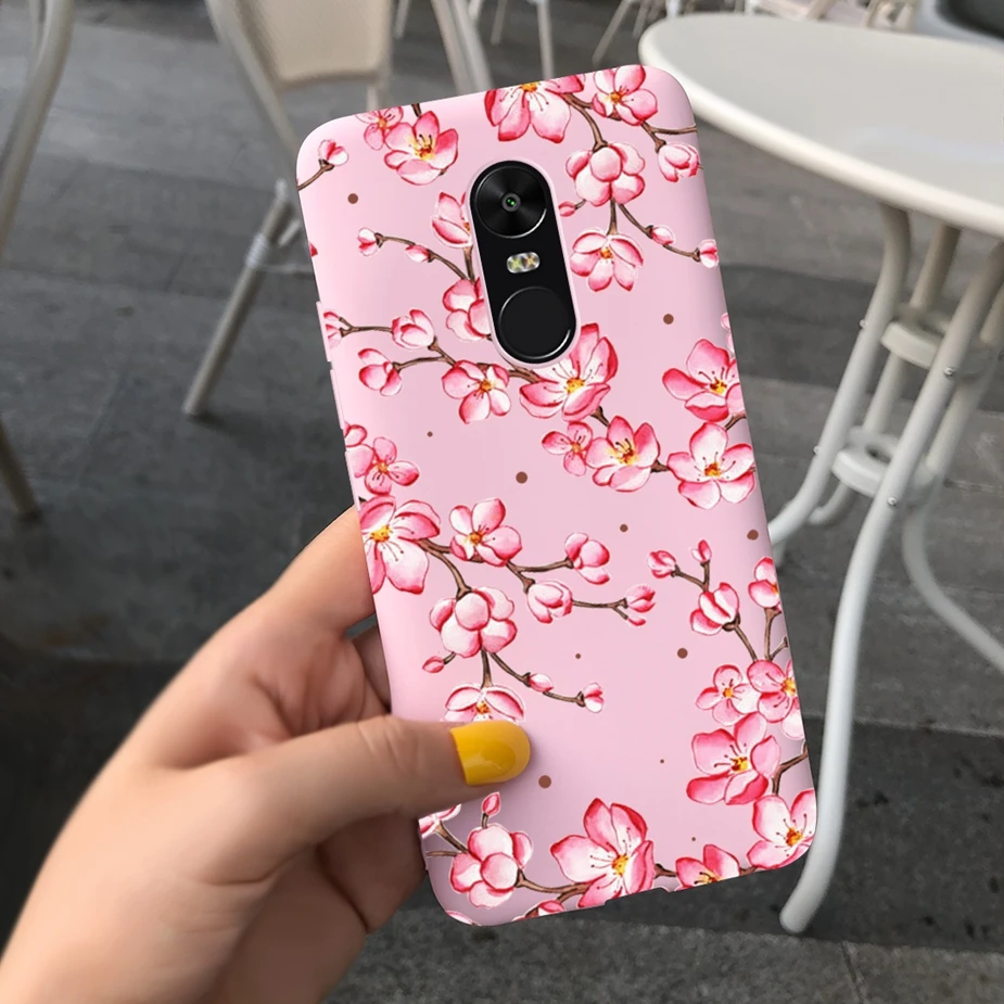 Premium Silicone Phone Case - Soft TPU Back Cover in Sleek Design